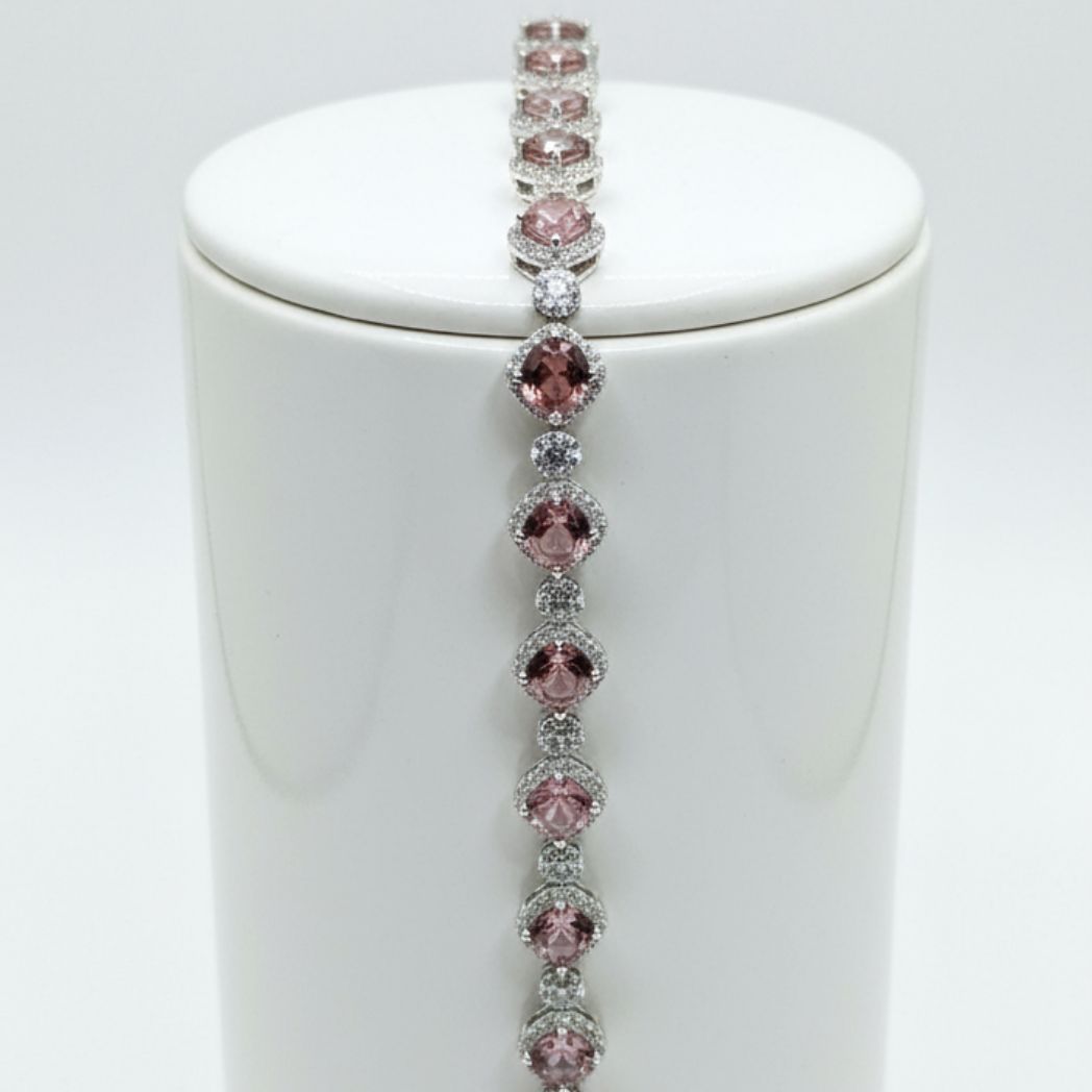 The Rose Halo Grace Bracelet