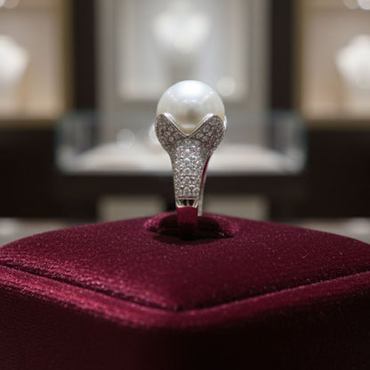 Petal Luster Pearl Ring