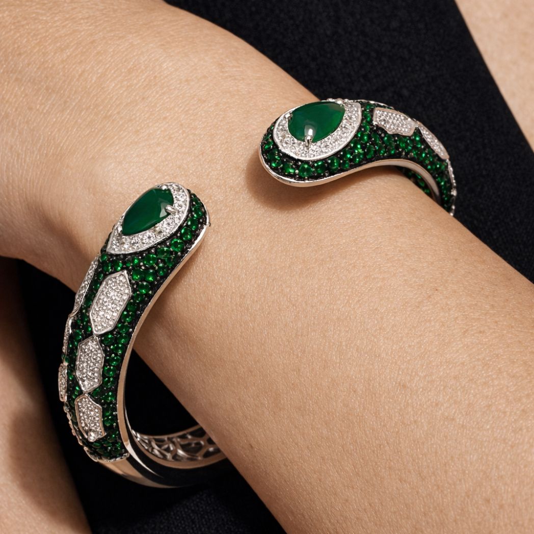 Emerald Serpent Kada Bangle