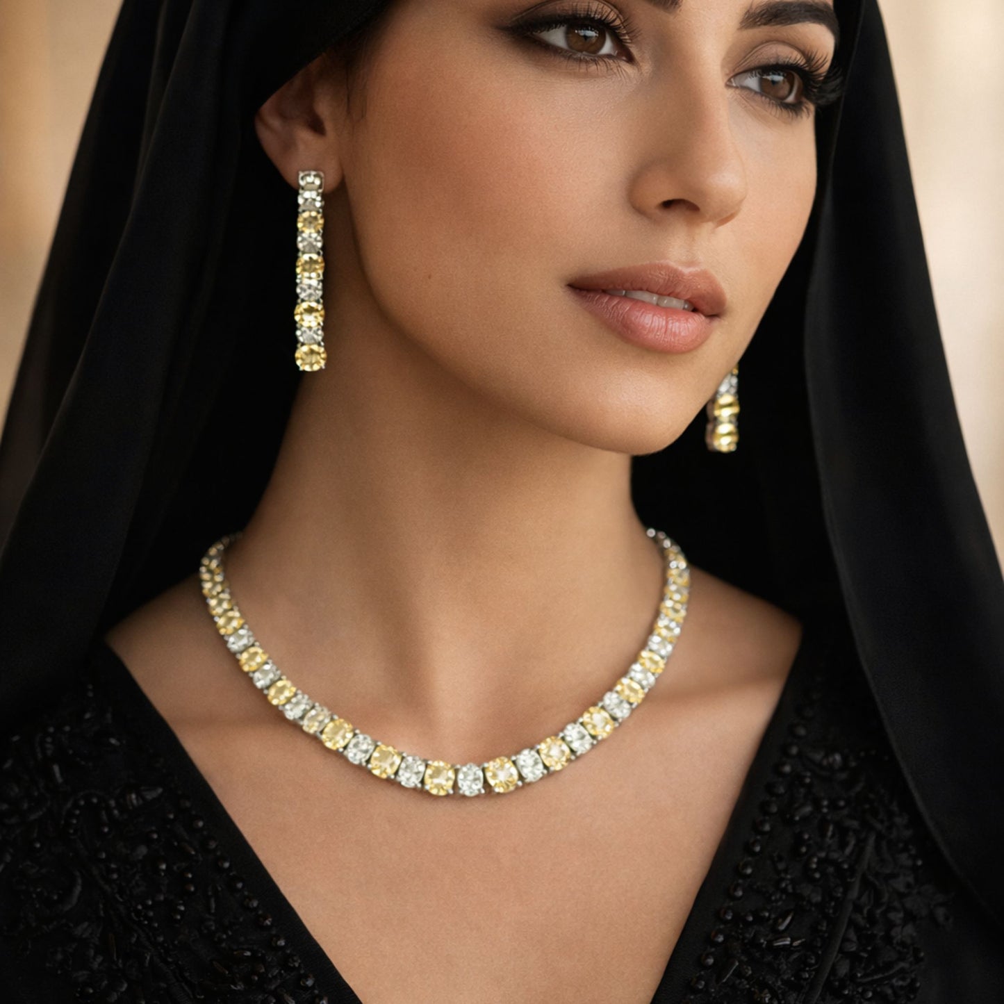 Imitation Jewellery Necklace Set with Yellow & White Stones
